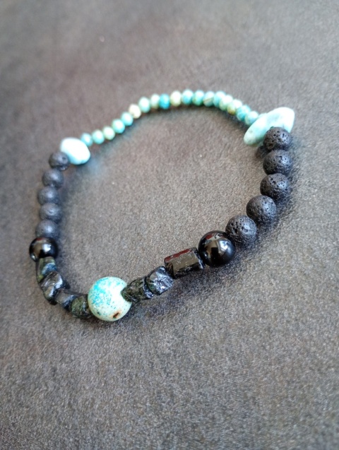 OPAL STRONG